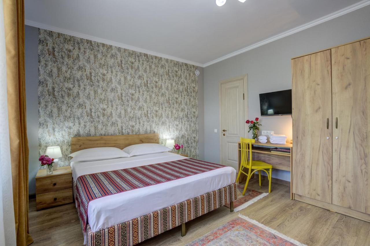 Ordo Hotel Karakol Kültér fotó