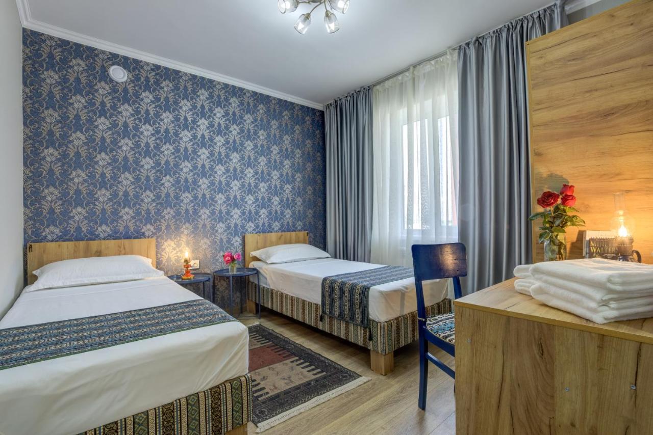Ordo Hotel Karakol Kültér fotó